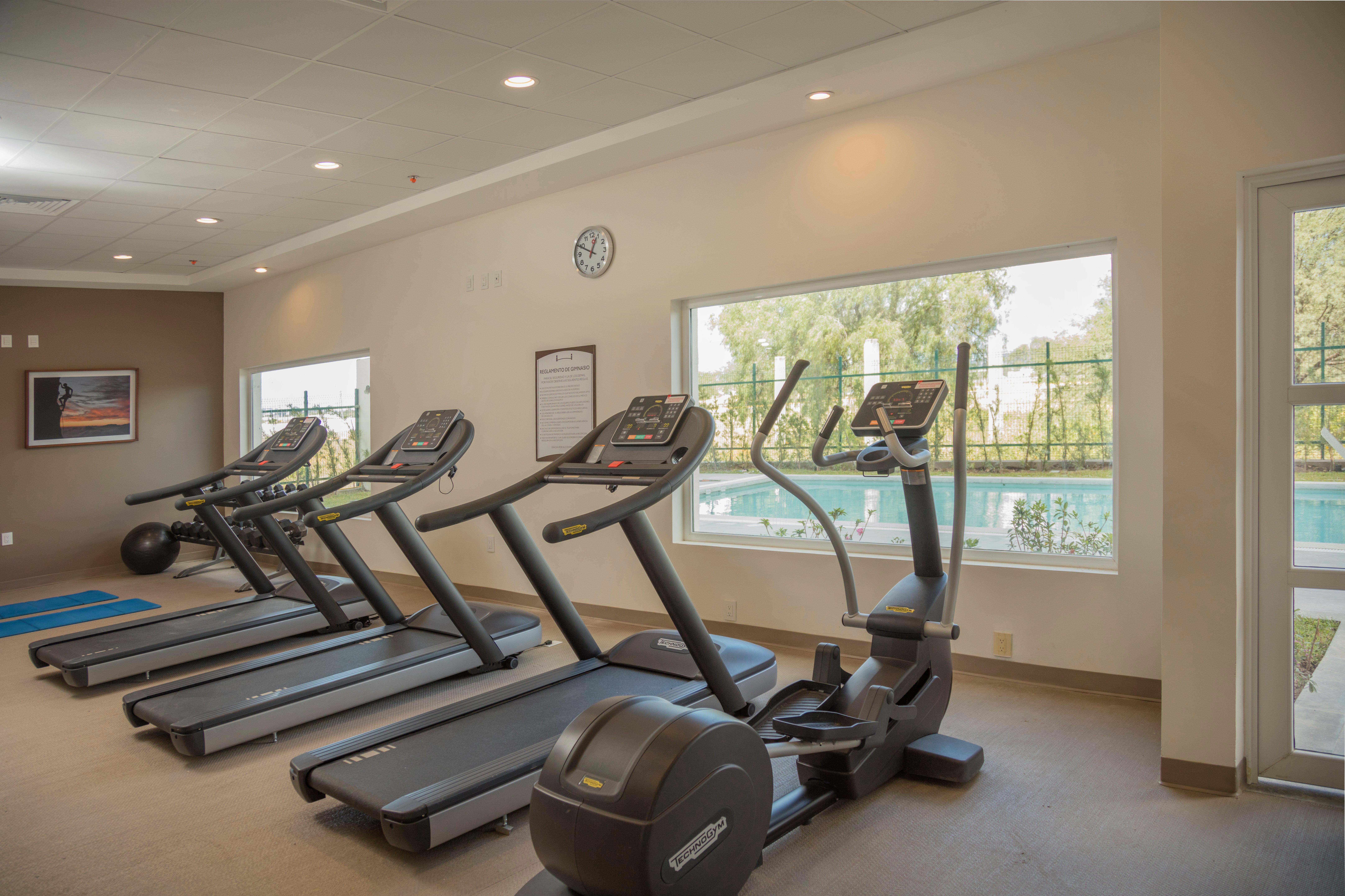 Staybridge Suites - Saltillo By Ihg Eksteriør bilde
